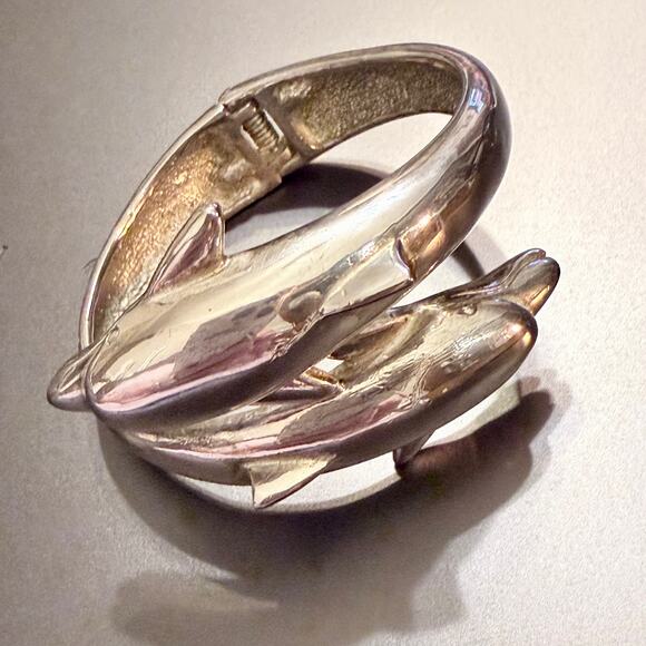Artisan Jewelry - Sterling Silver 925 Twin Dolphin Hinge Bracelet (2.8 oz)